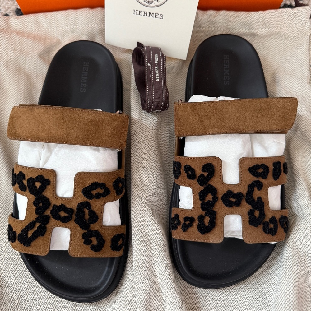 New HERMES CHYPRE WOMEN SANDALS Brown Suede Brun Fumé / Noir Leopard SIZE 37/ 7